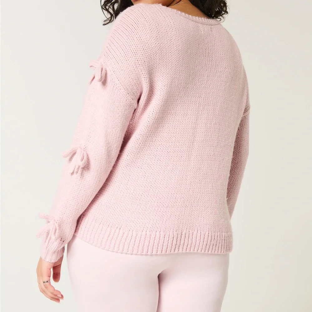 NEW Hollister Off The Shoulder Bow Appliqué Sweater - Picture 4 of 8